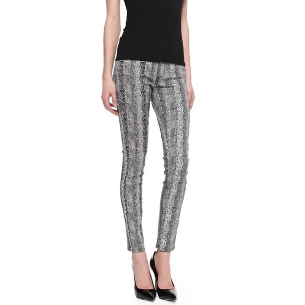 Paige Verdugo Ultra Skinny Jeans in Python Print Size 26